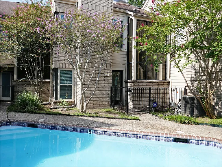 4907 Feagan St — Photo 38