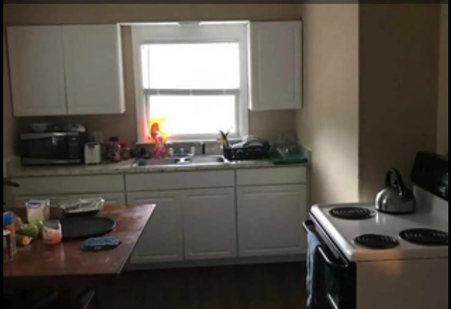3 bed, 1178 sqft, $1,350 — Photo 3