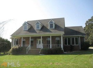 255 Hampton Ct, Covington, GA 30016