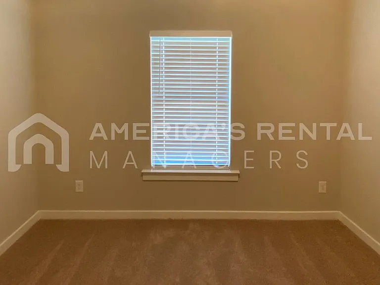 210 Ridge View Cir — Photo 12