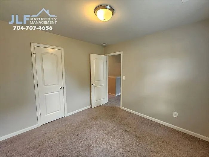 1127 Oswald T Dr — Photo 18