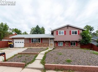 616 Lansing Dr, Colorado Springs, CO 80909