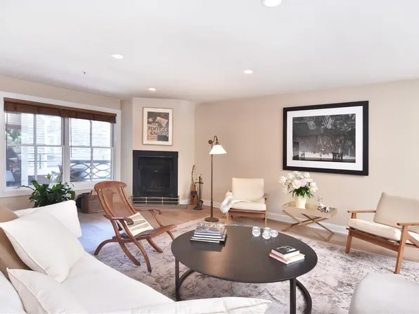 27 N Buckhout Street #7, Irvington, NY 10533