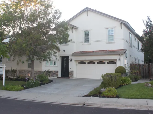 3743 Ferncroft Way, Dublin, CA 94568