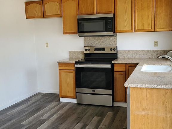 4th image of 2817 Santa Teresa Dr
