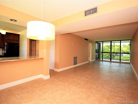 4th image of 8441 Forest Hills Dr APT 201
