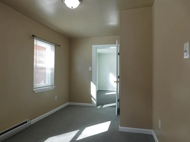 22 Madison Ave #C — Photo 11