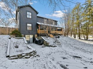 485 N Valley Ln, Greenwood, IN 46142