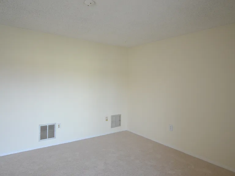 329 Moorings Cove Dr — Photo 42