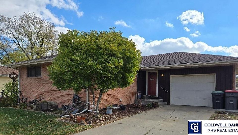 1st image of 4101 Gertie Ave