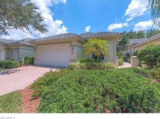 833 Vistana Cir, Naples, FL 34119