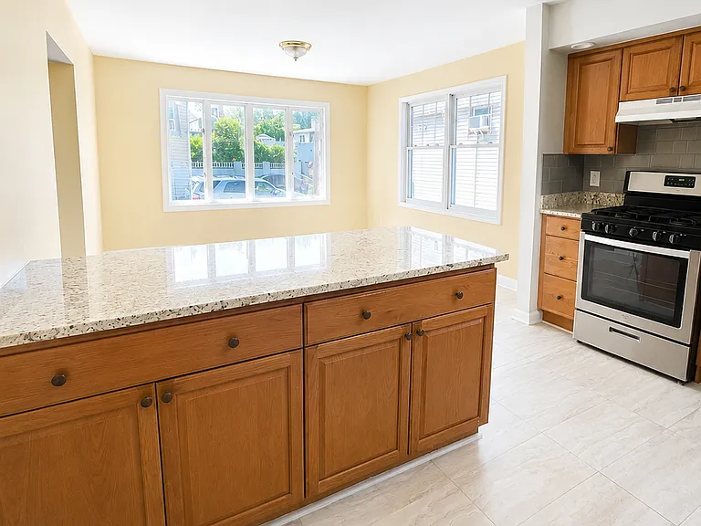 6 Ralph St #1A — Photo 3