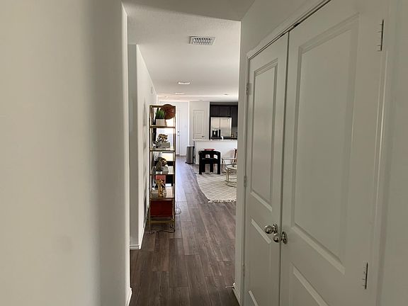 2nd image of 7529 Gray Wolf Ln