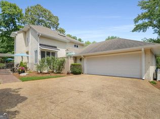 2610 Links End, Roswell, GA 30076