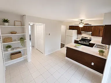 167 Woodlake Manor Dr