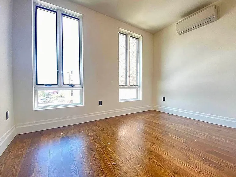 81 Stockholm St #2B — Photo 7