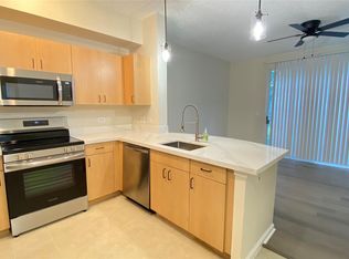 533 NE 3rd Ave APT 419, Fort Lauderdale, FL 33301