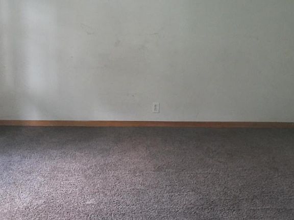 3rd image of 1016 N Warman Ave