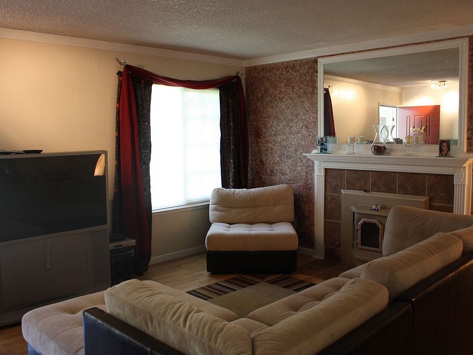 2nd image of 7900 Summerplace Dr