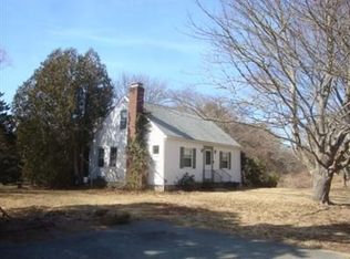 569 Crowell Rd, North Chatham, MA 02650