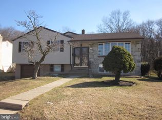 11605 Stevens Rd, Philadelphia, PA 19116