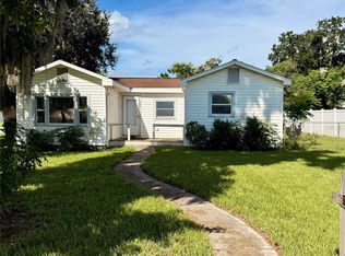 5629 19th St, Zephyrhills, FL 33542