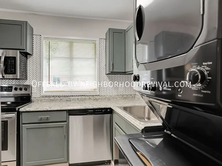 4342 Kimball Ave — Photo 9