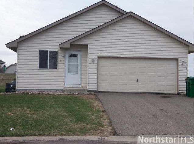 1st image of 802 Juniper Ln NW