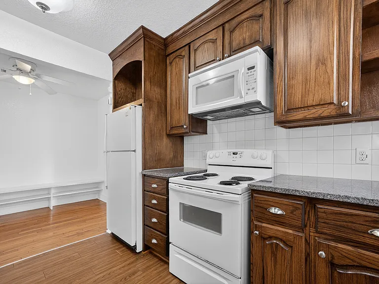 3144 Cockrell Ave — Photo 13