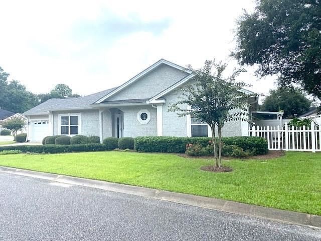 1st image of 147 Cypress Run Dr