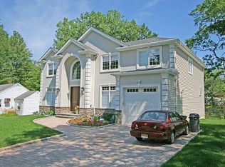 36 Mountain View Rd, Cresskill, NJ 07626