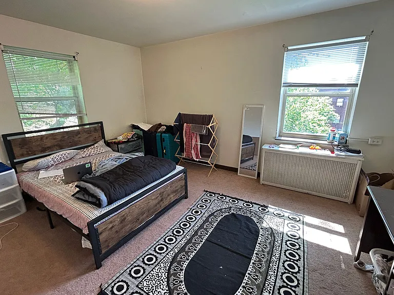 5600 5th Ave — Photo 9