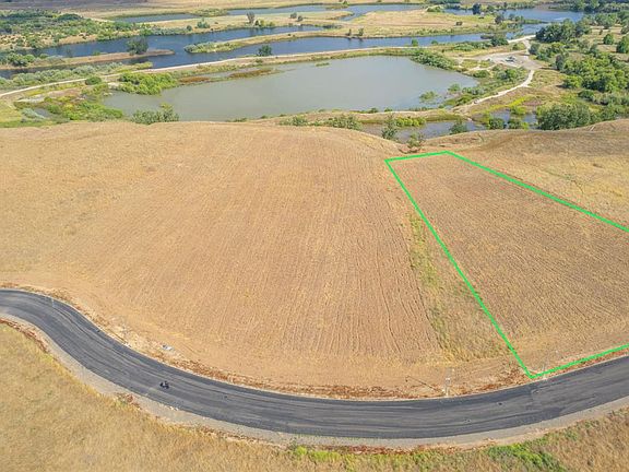 2nd image of 40311 River Estate Dr