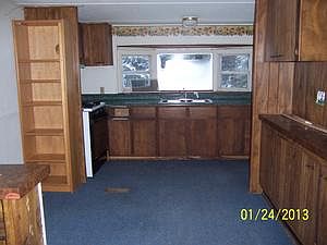3rd image of 34 Linda Ln