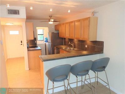 2907 NE 8th Ter APT 102, Oakland Park, FL, 33334