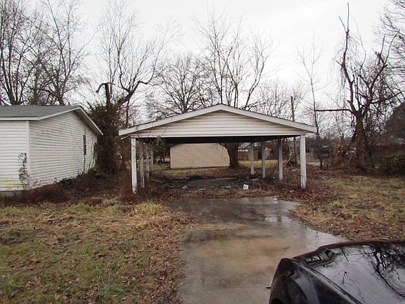 2nd image of 800 & 802 W 8th St