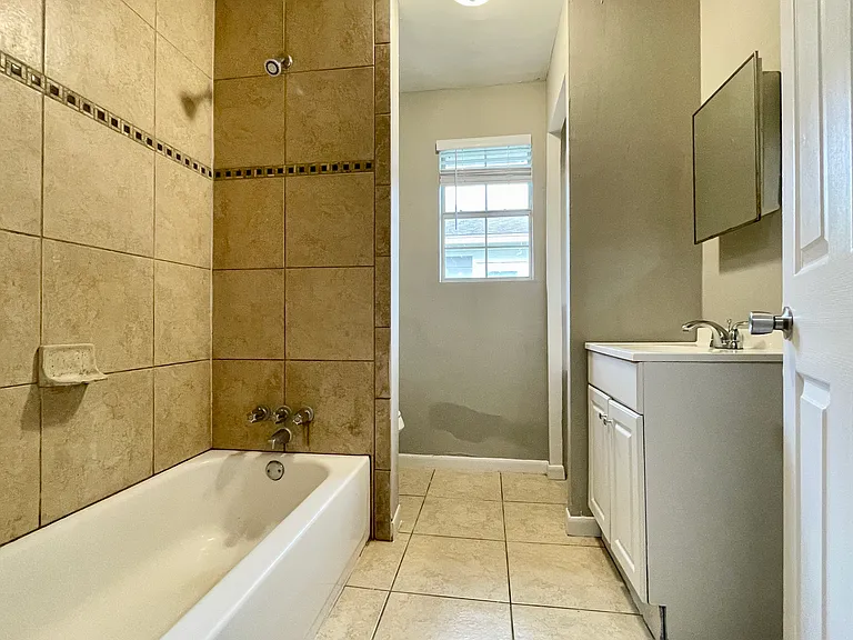 107 Belview St — Photo 6