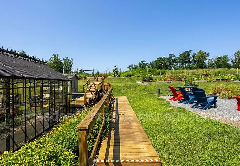2425 Morgans Point Dr — Photo 87