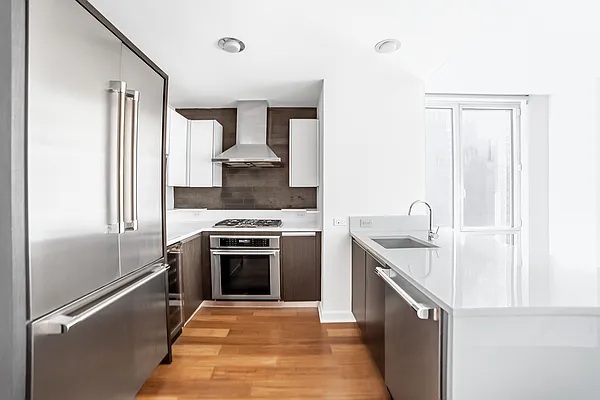 Sold by RELO REDAC INC. | media 4