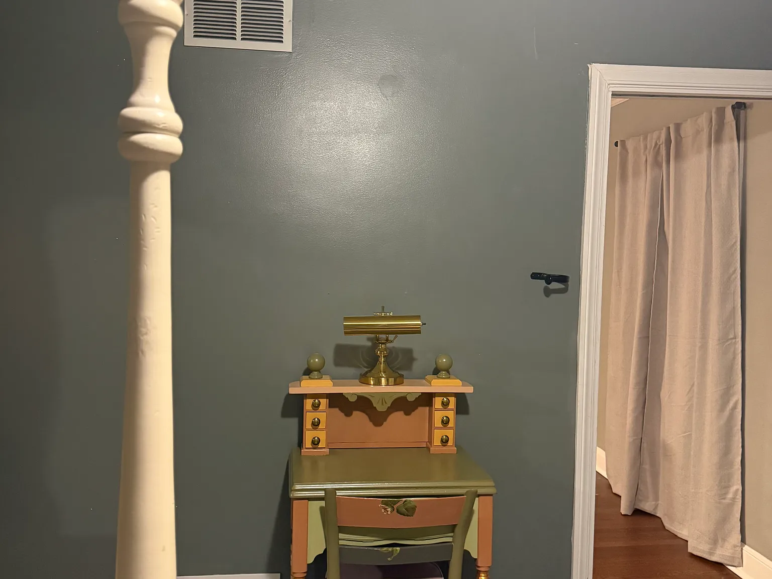 4 bed, 2592 sqft, $700 — Photo 3