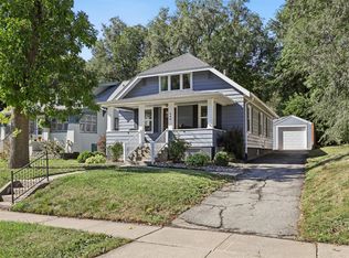 640 4th St, West Des Moines, IA 50265