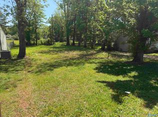 307 Thomas St, Athens, AL 35611