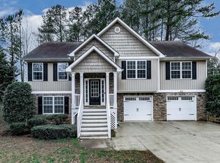 25 Swan Dr, Hiram, GA 30141