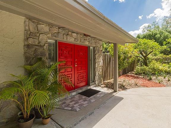 2nd image of 12121 Riverhills Dr