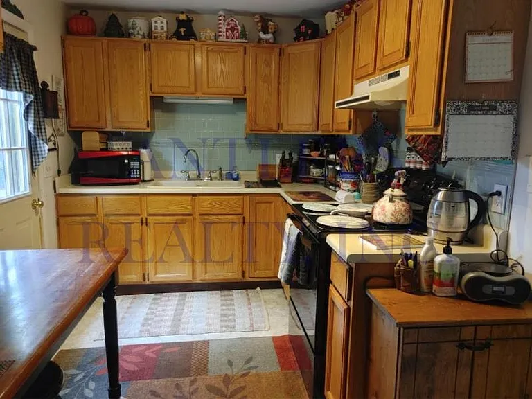 105 Goodturn Dr — Photo 4