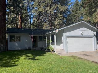 802 Hazel Dr, South Lake Tahoe, CA 96150