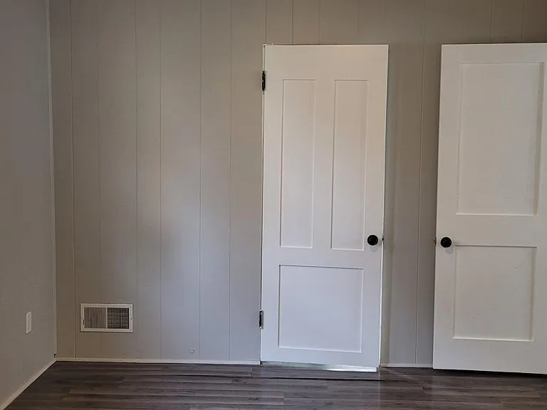 3828 Torrance Dr — Photo 20