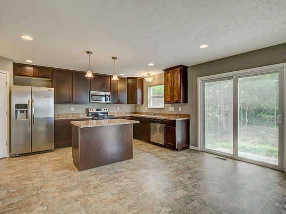 2nd image of 8042 Victory Garden Ln