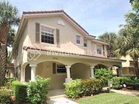 4549 Highgate Dr, Delray Beach, FL
