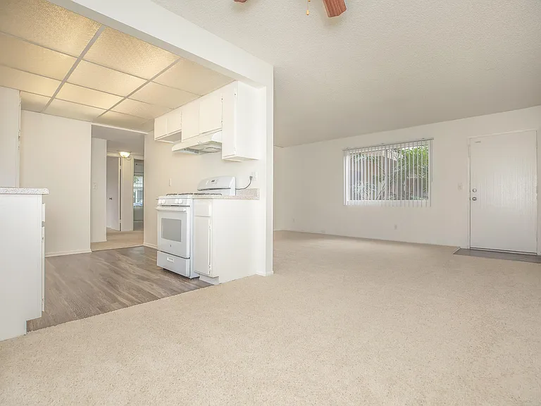 The Monrovia Apartment Homes — Photo 24